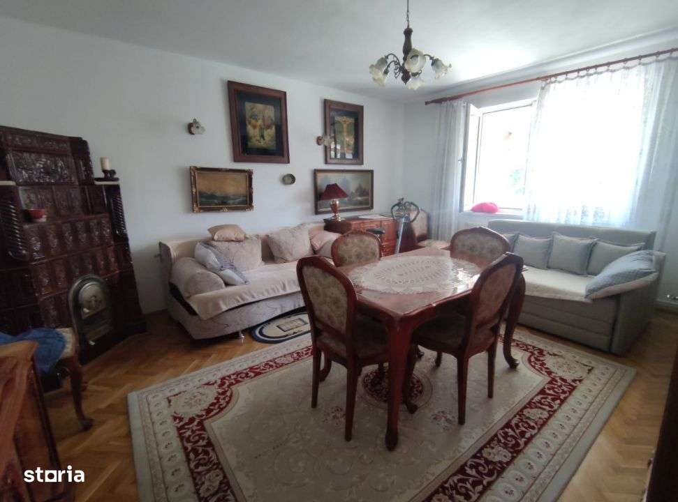 Casa  83 mp Teren 579 mp Zona Florilor - Imagine principală: 4/11