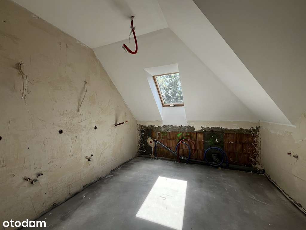 Przestronny dom na widokowej działce, garaż x 2-12