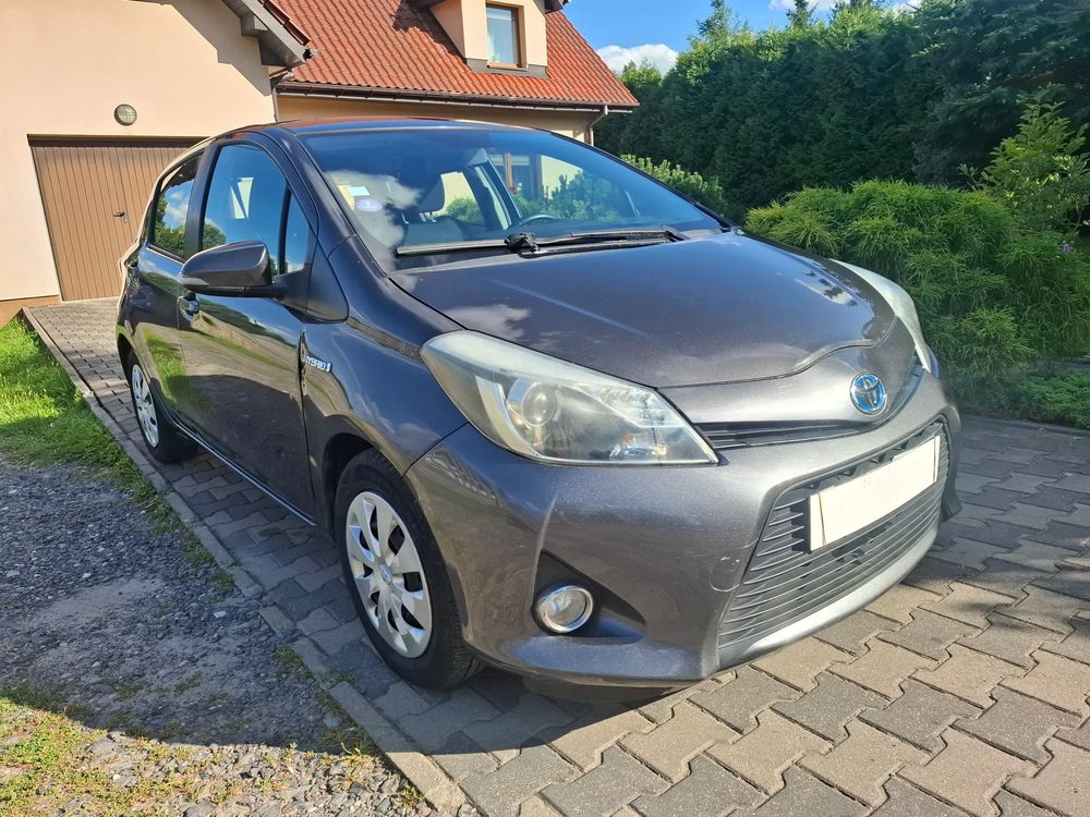 Toyota Yaris III (2011-2019) 1.5 VVT-i Comfort 2013