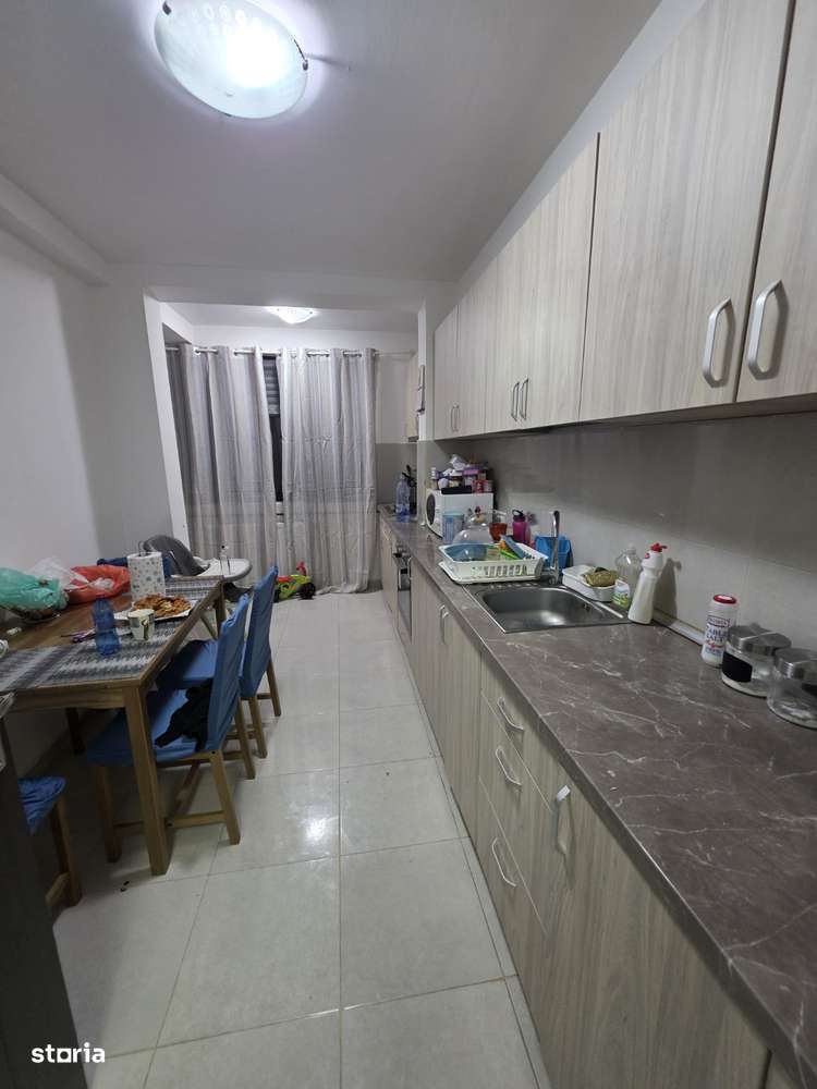 Trapezului, 10 minute metrou 1 Decembrie 1918, pe Marin Pazon, parcare - Imagine principală: 5/12