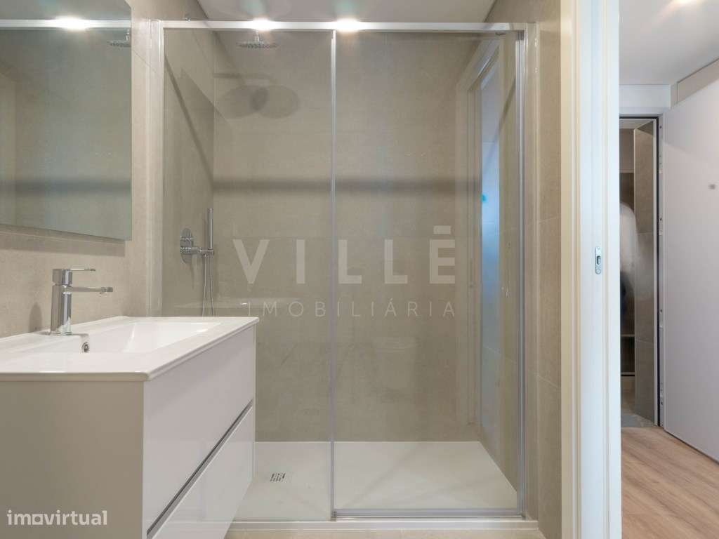 Apartamento T1+1 | 3.º e Último Piso | Varanda | 1 Lugar de Garagem...-4