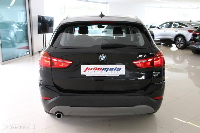 BMW X1 18 d sDrive Advantage - 19