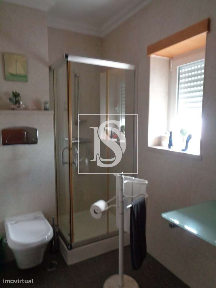 Moradia T5 - Torres Novas-13