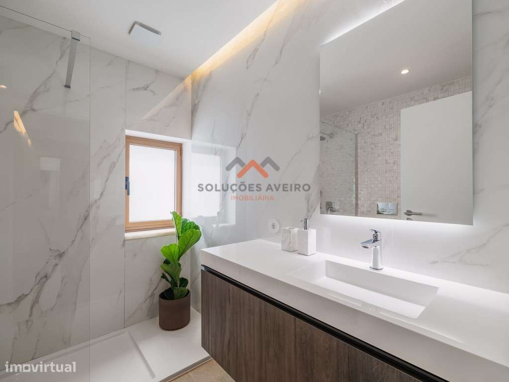 Moradia T4+1 em Aveiro!-13