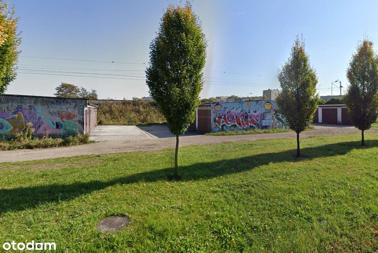 Sprzedam garaż murowany