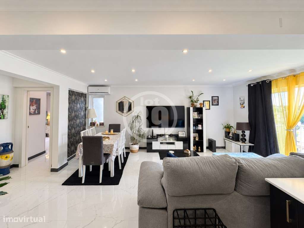 Apartamento renovado com 2 quartos em condomínio fechado | Areias d...-12
