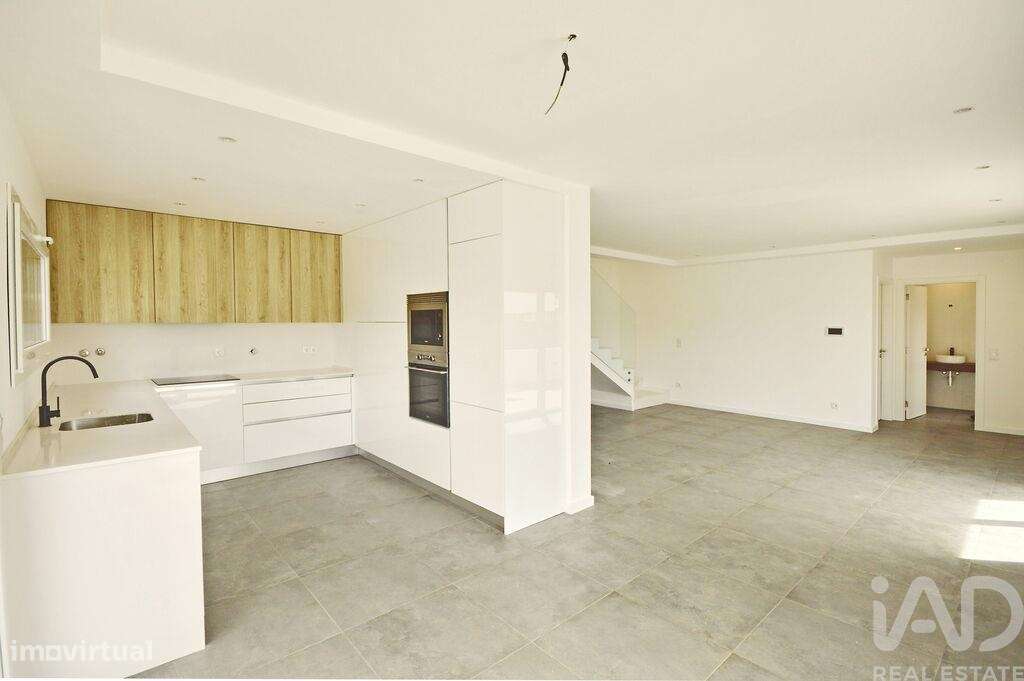 Casa / Villa T3 em Fernão Ferro de 130,00 m2 - Grande imagem: 3/15