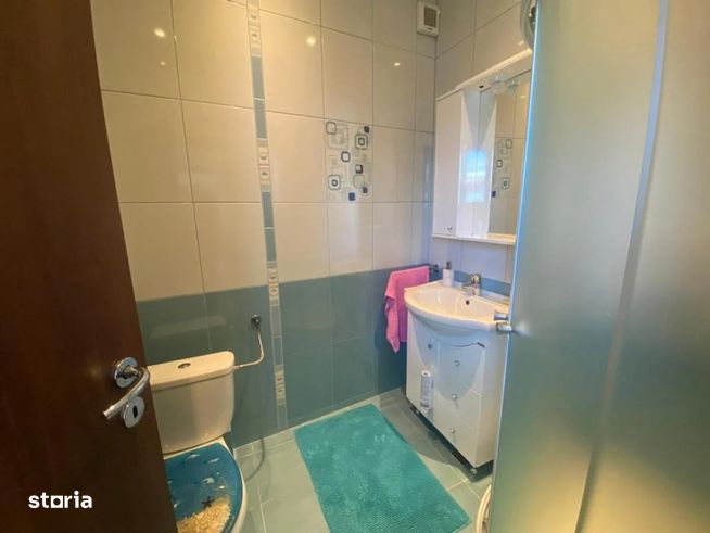 Vanzare apartament 4 camere etaj 1 plus garsoniera vila Gara de Nord-11