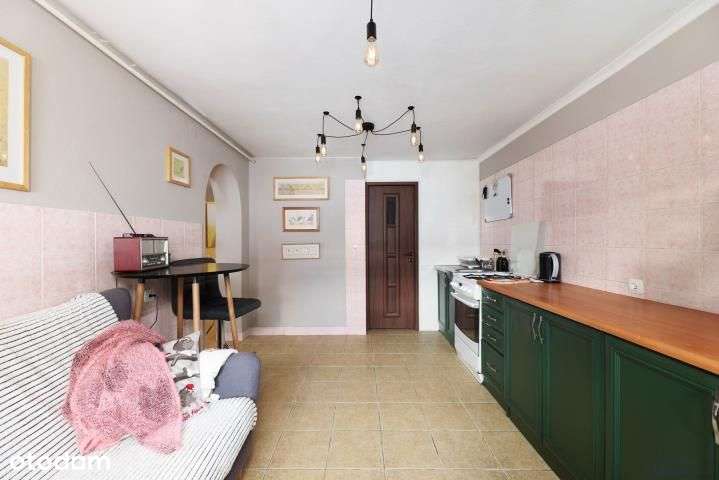 Urokliwie położony dom w Juszczynie na Sprzedaż-11