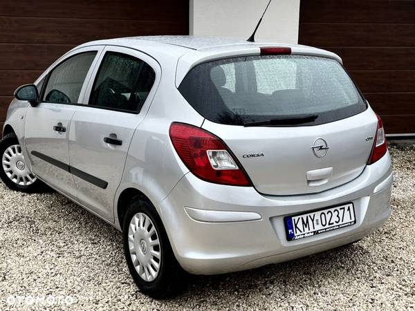 Opel Corsa 1.3 CDTI Silverline - 27