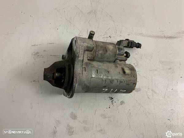 Motor de arranque Usado CITROEN C3 II 1.0 VTi REF. 9671530880 MOTOR ZMZ - 3