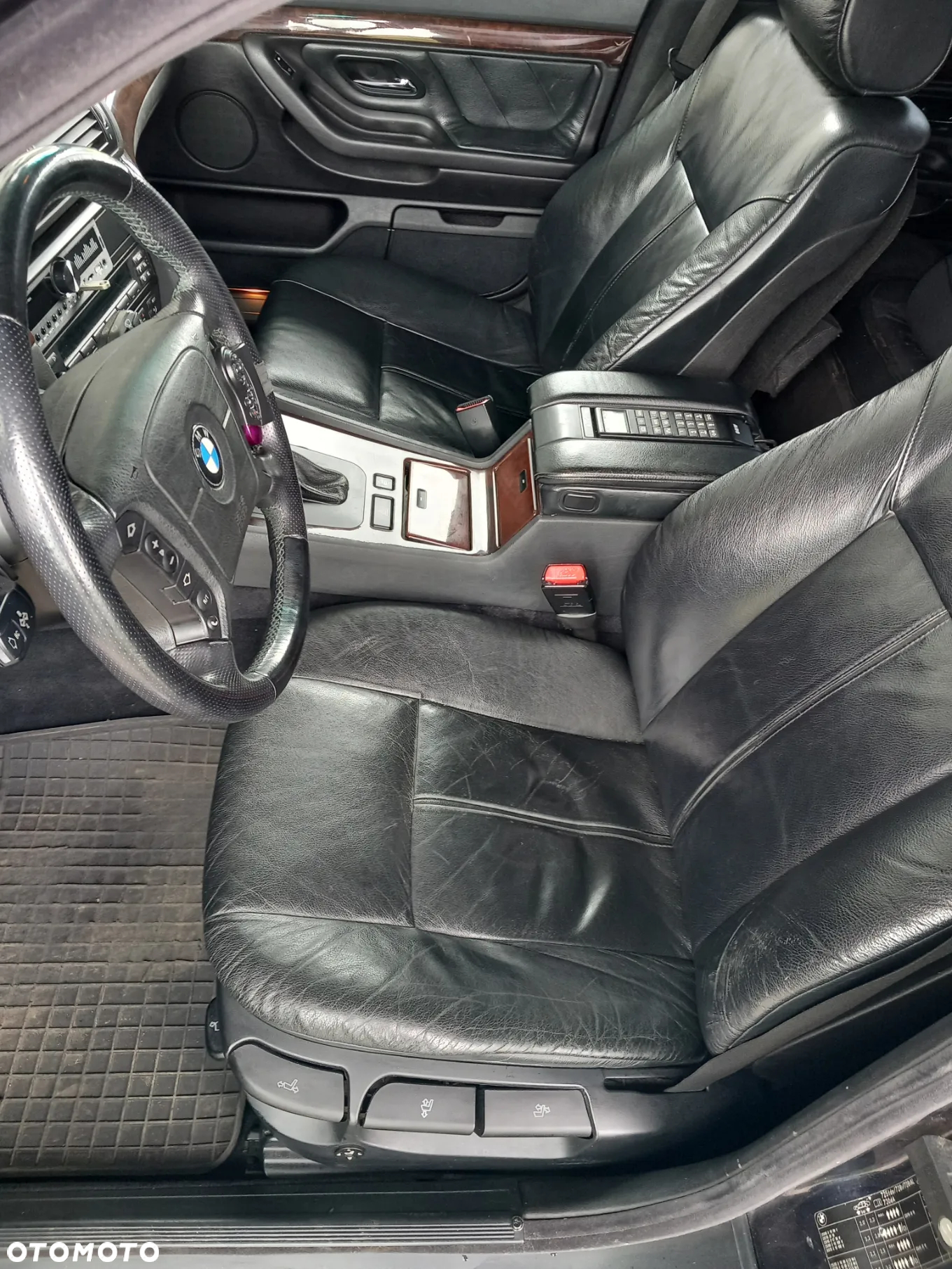 BMW Seria 7 - 15