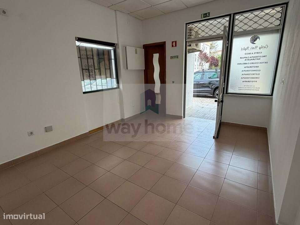 Espaço comercial | Venda | Outeiro de Polima | São Domingos de Rana-10
