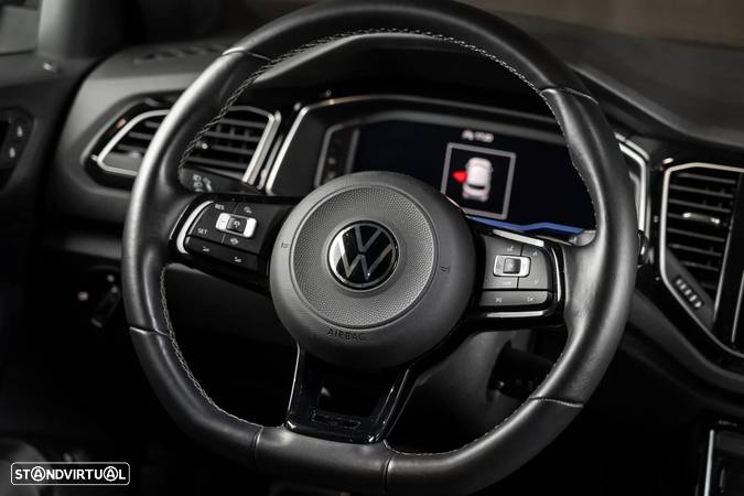 VW T-Roc 2.0 TSI 4M R DSG - 9