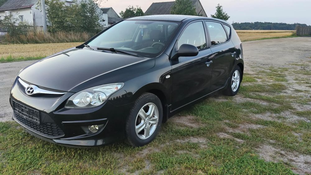 Hyundai i30 I (2007-2012) 1.4 Edition Plus 2011