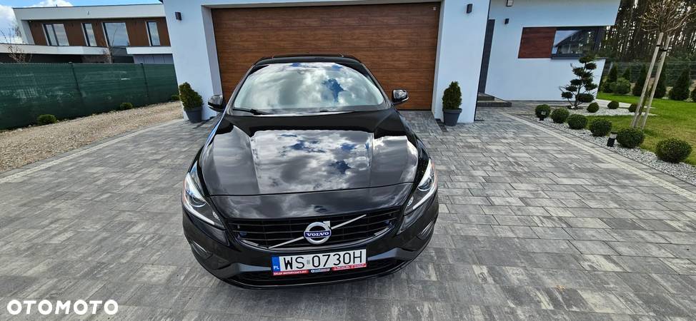 Volvo S60 - 2