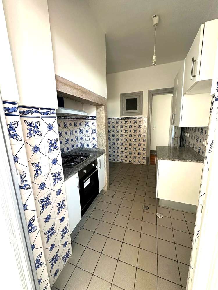 Apartamento T3 para arrendamento junto ao IST e Alameda - Grande imagem: 4/15