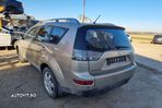 Galerie admisie 3.0 benzina 6B31 Mitsubishi Outlander 2  [din 2005 pa - 7