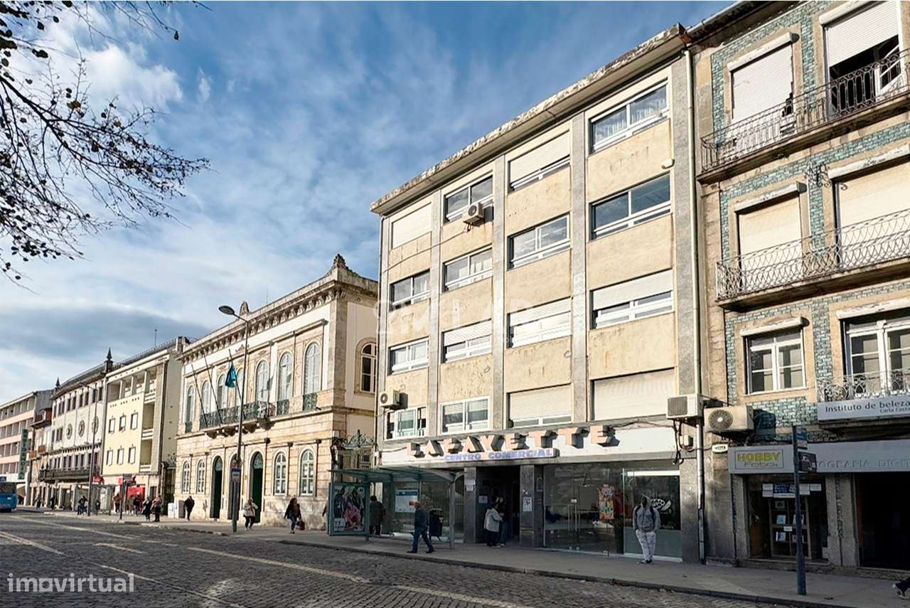 Apartamento T0 no centro da cidade de Braga - Grande imagem: 2/19