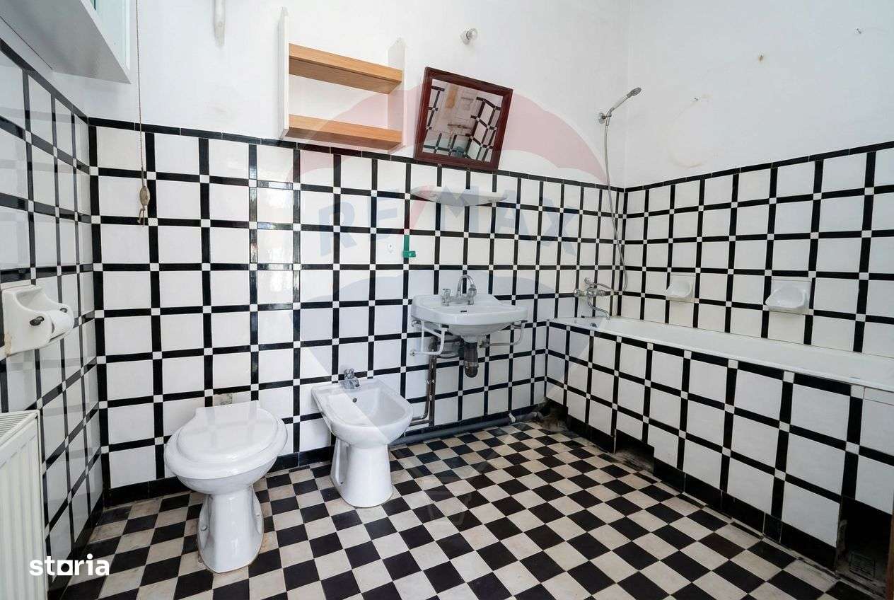 Casă cu 3 camere de vânzare pe str. Fabricii-11