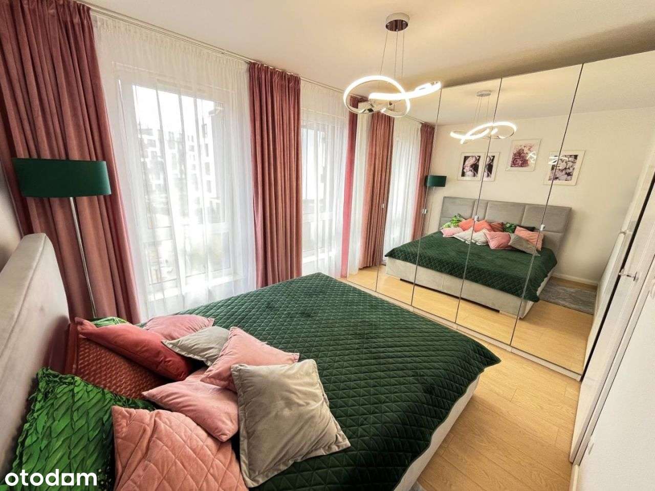 2pok sprzedaż umeblowane garaż Podolany-4