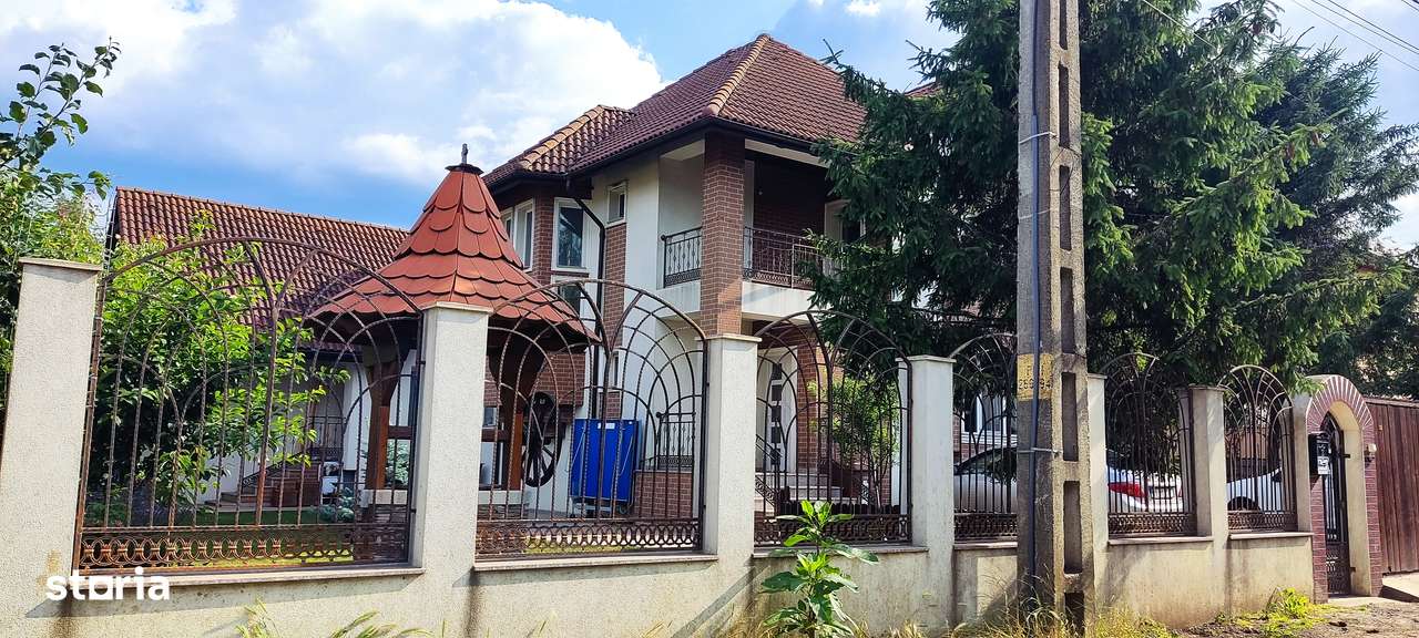 PROPRIETAR vând vila BUCIUM + 1000 mp teren - Imagine principală: 4/12