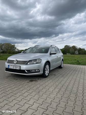 Volkswagen Passat Variant 1.6 TDI DPF BlueMotion Technology Comfortline - 2