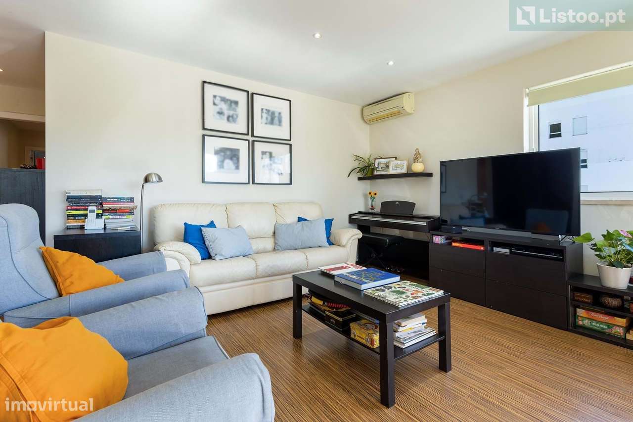 Apartamento T3 no condomínio Parque Colombo, em Carnide - Grande imagem: 3/26