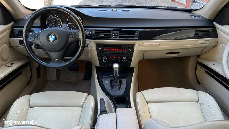 BMW 320 d Exclusive Auto - 35