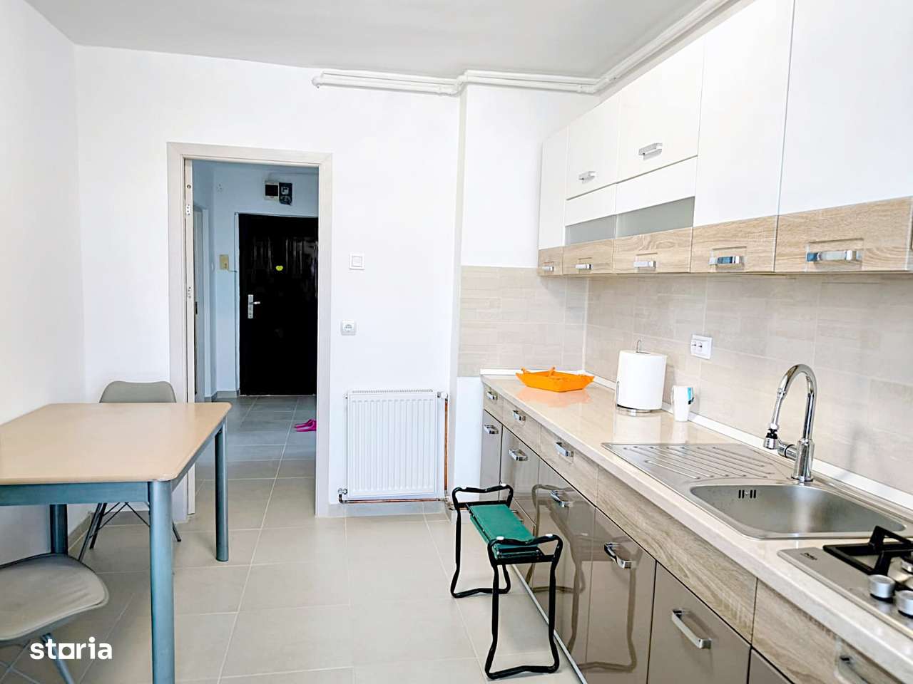 Apartament 3 camere, mobilat si utilat, la prima închiriere. - Imagine principală: 1/15