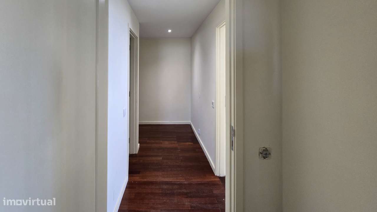 T4 Edificios Aviz Porto 257,5m2 Vistas Mar-15