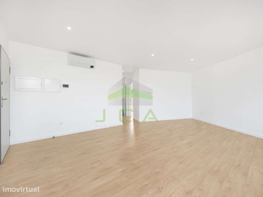 Apartamento T2 semi-novo-9