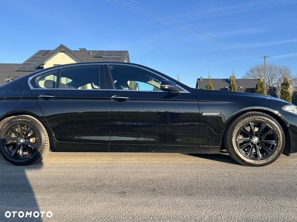 BMW Seria 5 518d - 1