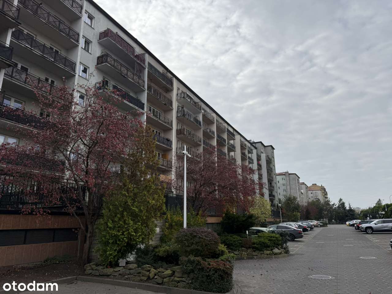 Kawalerka + 2 schowki na piętrze 4m2 w cenie mieszkania, loggia 10 m2-18