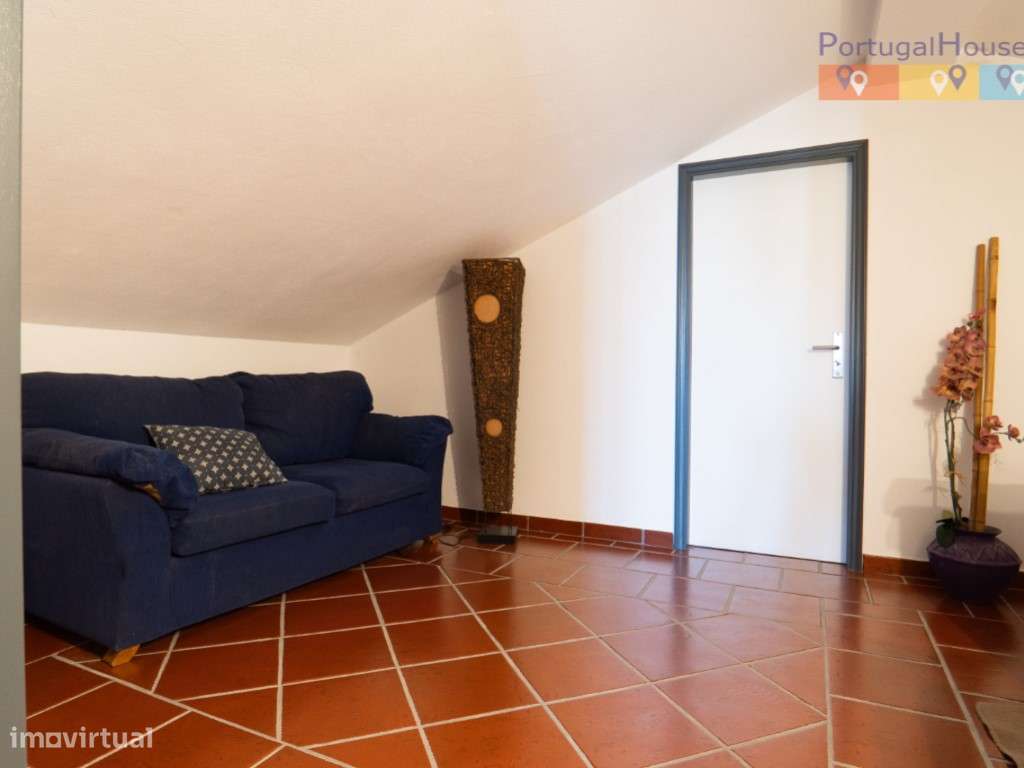 Moradia independente T3 com anexo T2 e 5.000 metros de terreno.-27