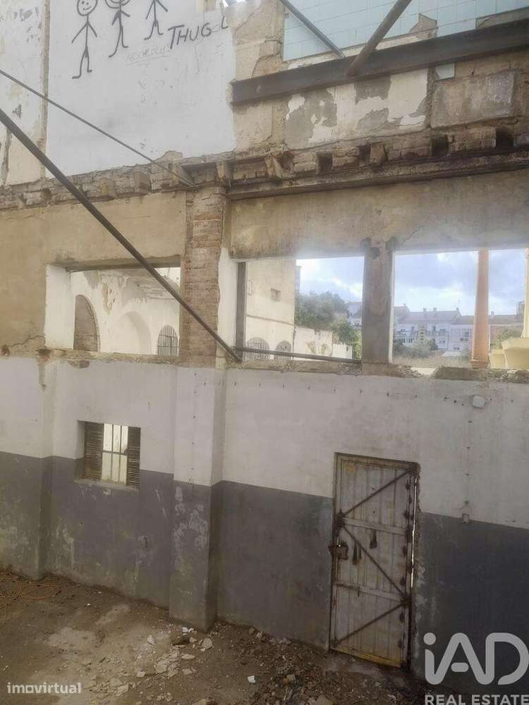Prédio em Setúbal - Grande imagem: 5/12