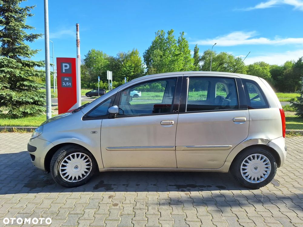 u-ywane-lancia-musa-4-500-pln-232-258-km-otomoto