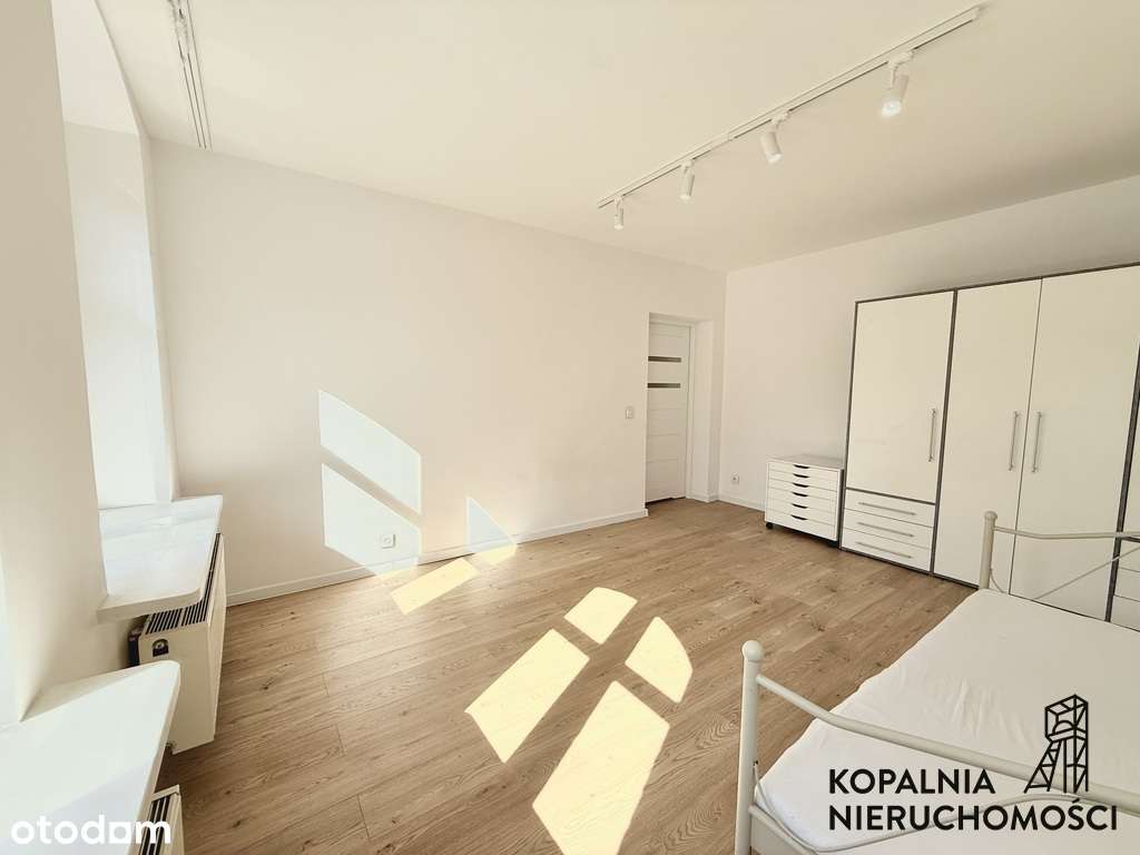 2 pokoje na zabytkowym Nikiszowcu | CO miejskie - Pełny obrazek: 5/10