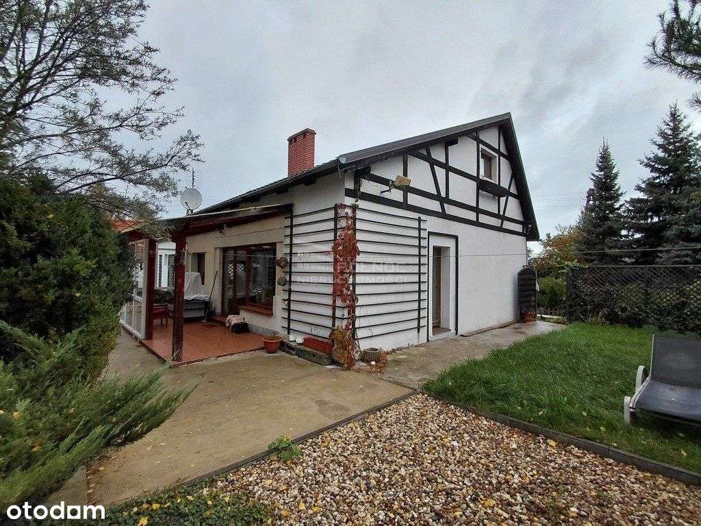 Kameralny dom parterowy z użytkowym poddaszem! - Pełny obrazek: 5/20