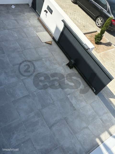 Moradia T4  a 2 Minutos da Praia Azul - Grande imagem: 4/29