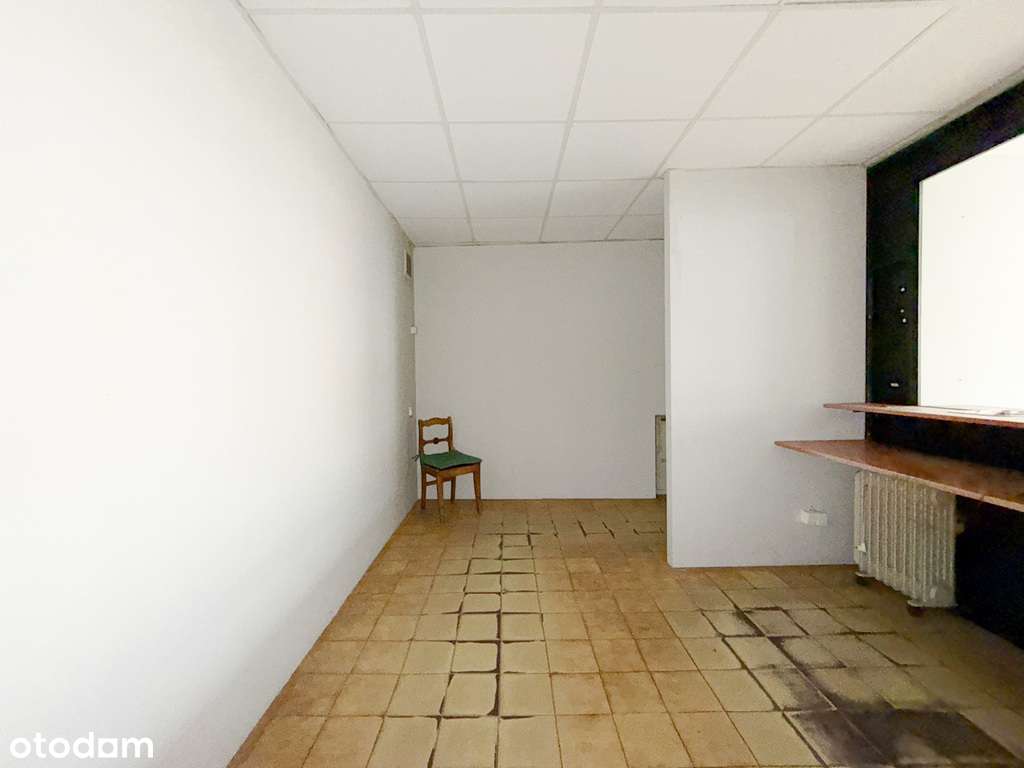Lokal usługowy 65 m² + poddasze-centrum Radomia – pohled 5