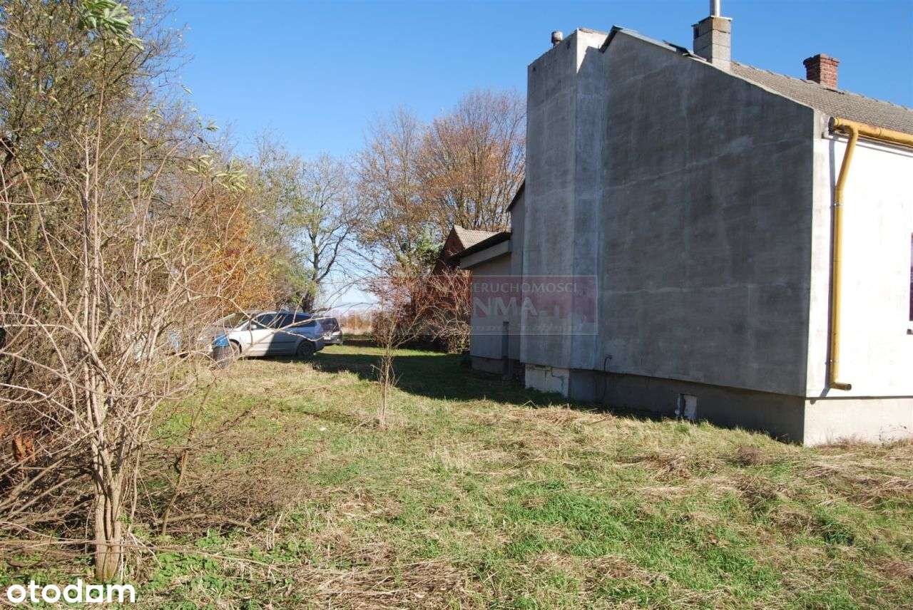 Siedlisko w cichej i spojnej okolicy-3