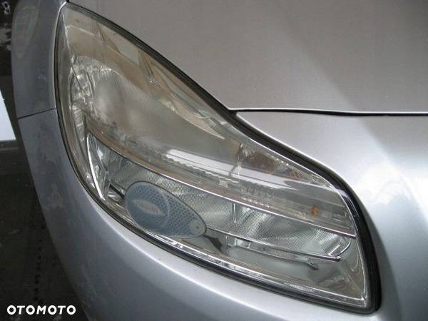 LAMPA PRAWY PRZÓD OPEL INSIGNIA - 2