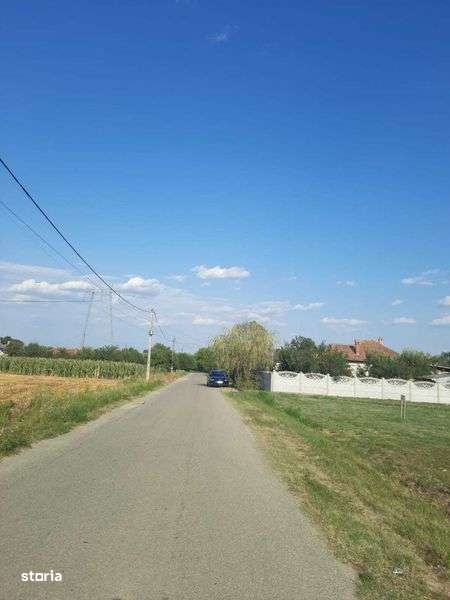 Teren intravilan 2600 mp cu toate utilitatile la strada oras Babeni - Imagine principală: 4/6