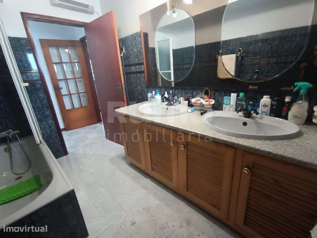 Moradia Independente V6 - Equipada e Mobilada-13