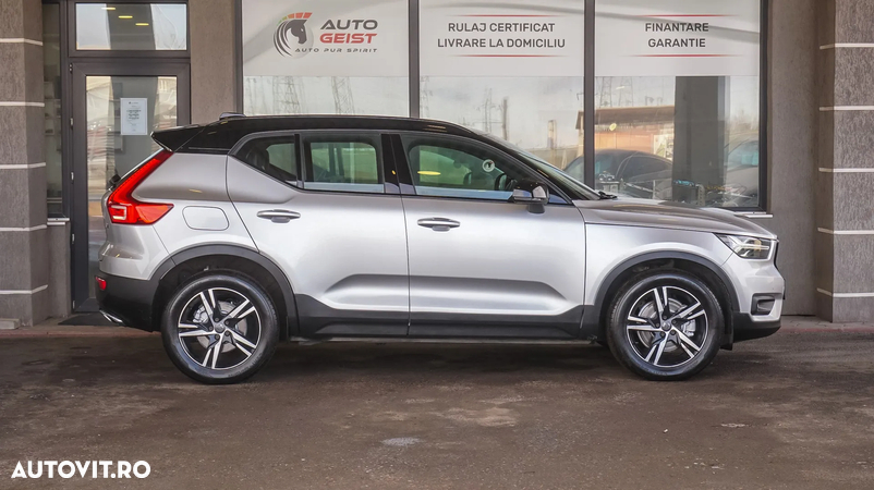 Volvo XC 40 T5 AWD Geartronic R-Design - 4