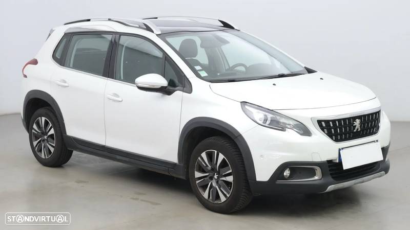 Peugeot 2008 1.2 PureTech Allure EAT6 - 4