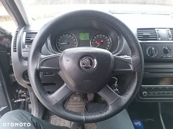 Skoda Fabia 1.6 TDI DPF Ambition - 14