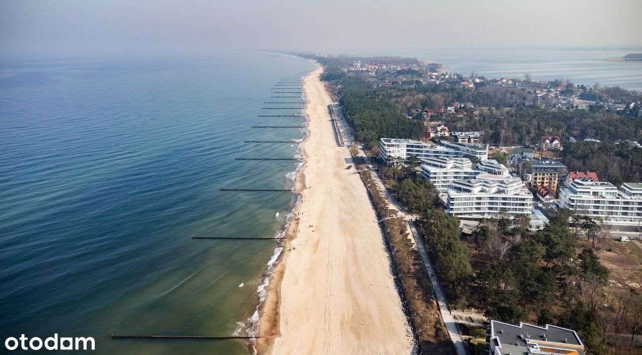 Apartment with sea view-11