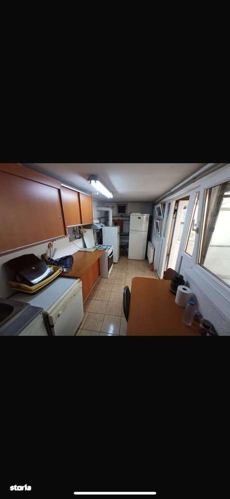 Casă cu piscină în inima Bucurestiului  305mp utili, 600 mp teren.-9